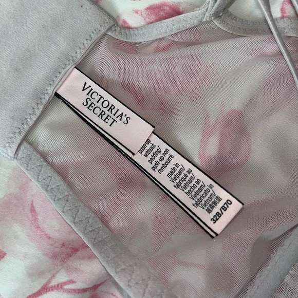 victoria’s secret corsette bralette - Picture 3 of 6